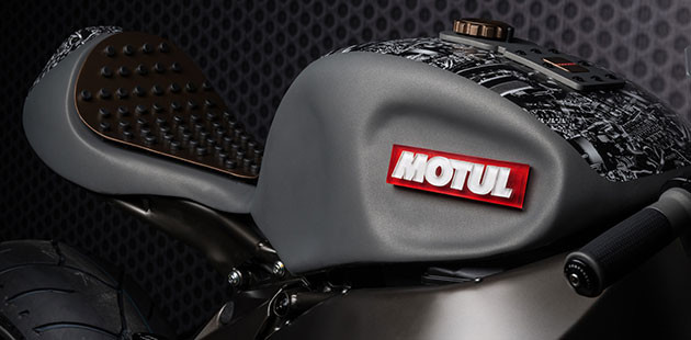 I particolari della Motul Onirika 2853 curati dall’atelier torinese Officine GPDesign di Luca Pozzato