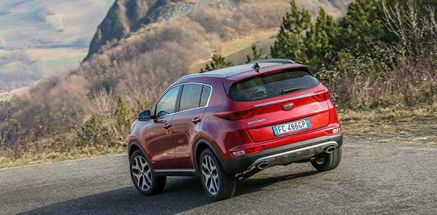 Design da vettura di segmento Premium per la nuova Kia Sportage