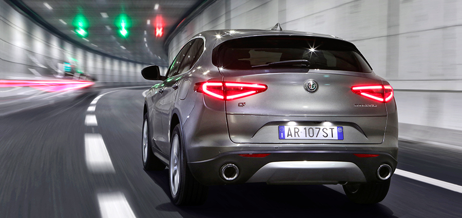 Sono tre i modelli disponibili in listino: Stelvio Business, Stelvio Super e Stelvio Executive