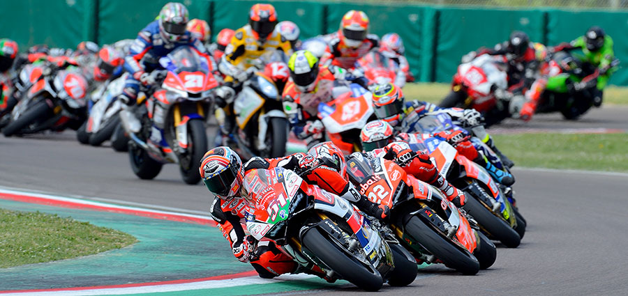 Bottino pieno per Michele Pirro che nella SBK batte la concorrenza anche nel secondo round