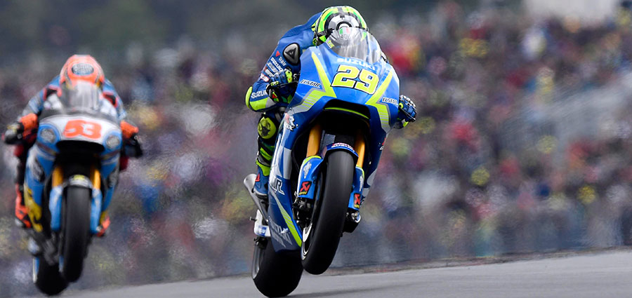 Gara opaca per Andrea Iannone ma almeno un decimo posto lo porta a casa