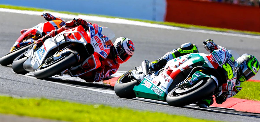 Quarto e quinto posto rispettivamente per Cal Crutchlow e Jorge Lorenzo 