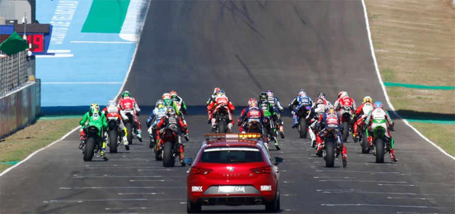 Lo start di gara 2 vista da una diversa angolazione 