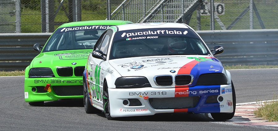 L’attore Marco Bocci protagonista della BMW 318 Racing Series (Foto Paolo Ambrosi)