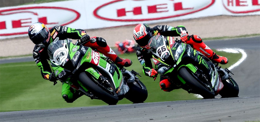 Sorprendente Toprak Razgatlioglu con la Kawasaki ZX-10 RR di Puccetti a podio in gara 2