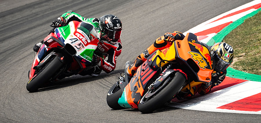 Pol Espargaro è il migliore della pattuglia KTM concludendo undicesimo assoluto
