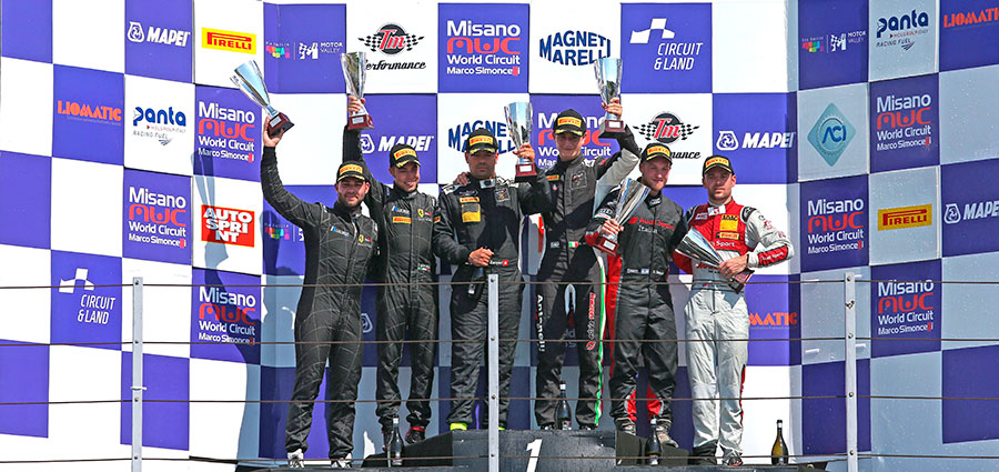 Podio di gara 2 GT3