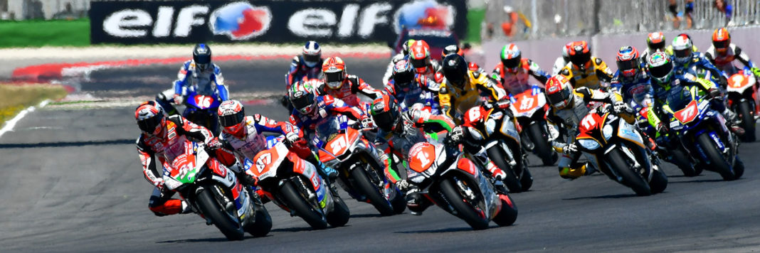 Lo start della SBK, gara vinta da Michele Pirro, seguito da Alessandro Andreozzi e Matteo Ferrari