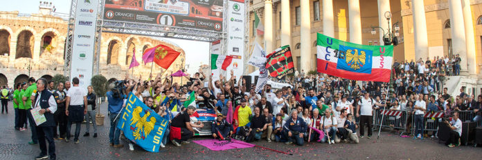 Gran festa al Rally Due Valli che incorona Campioni Italiani Rally, per la decima volta, la Peugeot con i suoi piloti di punta Paolo Andreucci e Anna Andreussi