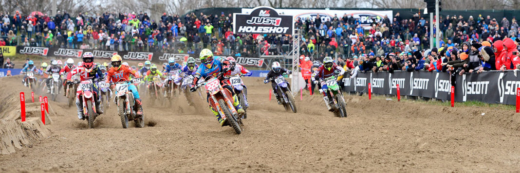 Lo start della MX1 degli Internazionali d’Italia MX al Tazio Nuvolari di Mantova