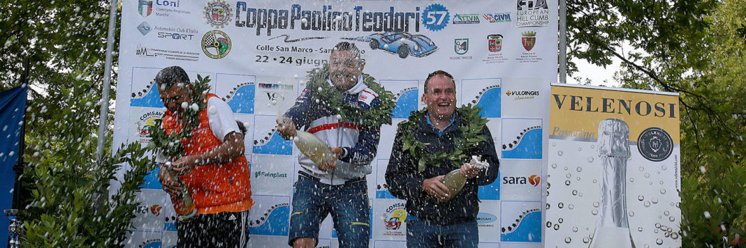 Il podio della Coppa Paolino Teodori con Christian Merli, Domenico Cubeda e Omar Magliona (Foto Claudio Ricciotti)