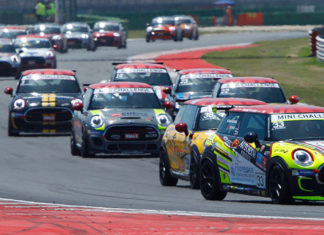 Mini Challenge, Alcidi e Urbani dettano legge a Misano Lo start di gara 2 Mini Challenge Italia a Misano
