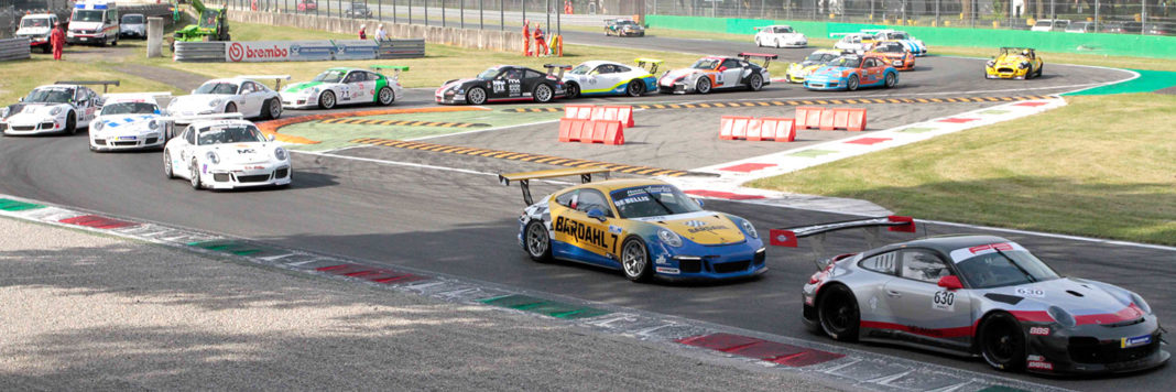 Lo start della Novecentoundici Race Cup sul circuito brianzolo (ActualFoto)