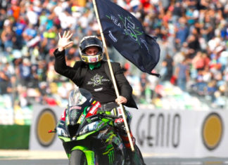 WSBK, a Magny Cours Jonathan Rea batte cinque A Magny Cours Jonathan Rea con la Kawasaki ZX-10 RR si aggiudica il quinto alloro consecutivo nella WSBK