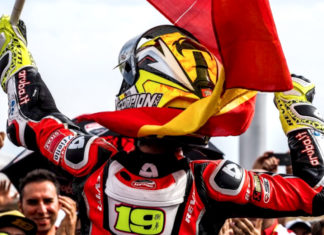 WSBK, in Argentina giochi chiusi tra le polemiche Alvaro Bautista vince il primo round della WSBK in Argentina mantenendo così matematicamente in gioco la Ducati per la classifica Costruttori