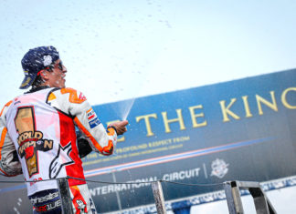 MotoGP, in Thailandia Marquez suona l’ottava sinfonia Marc Marquez al Gran Premio della Thailandia di MotoGP conquista il suo ottavo titolo mondiale, quarto consecutivo