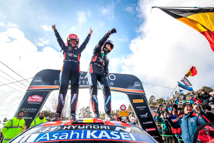 Thierry Neuville e Nicolas Gilsoul con la Hyundai i20 WRC si aggiudicano la prima tappa del WRC, il Rally di Monte-Carlo